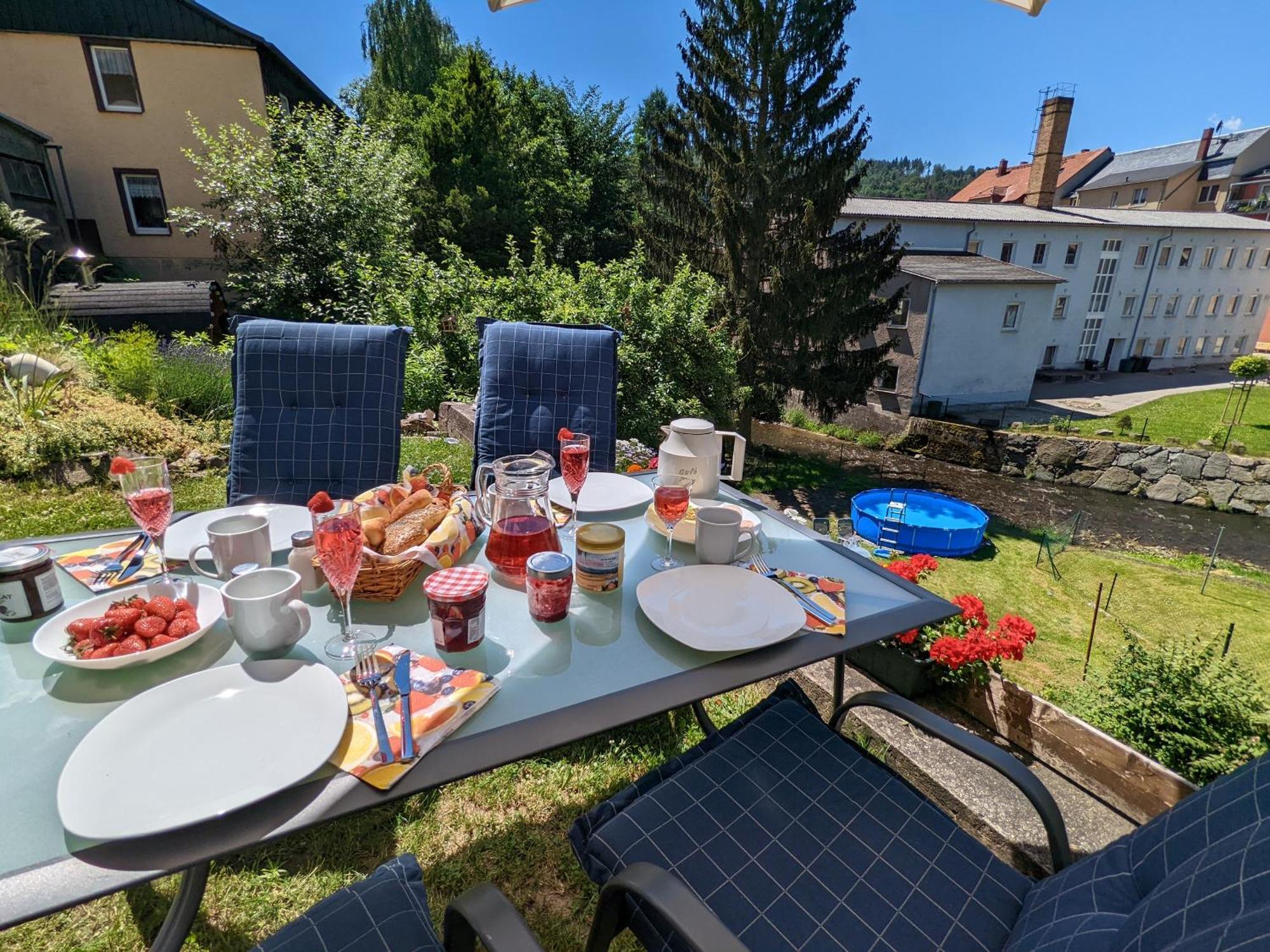 Uo2 - Urlaubsmagie - Garten, Whirlpool, Sauna Apartment Зебниц Екстериор снимка